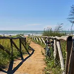 Comfort Near Sea And Pinewoods Appartamento
